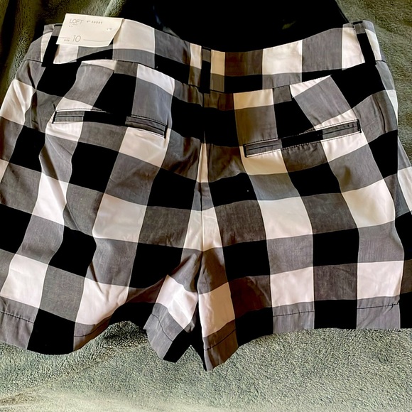 Loft Outlet stylish shorts - Picture 2 of 2